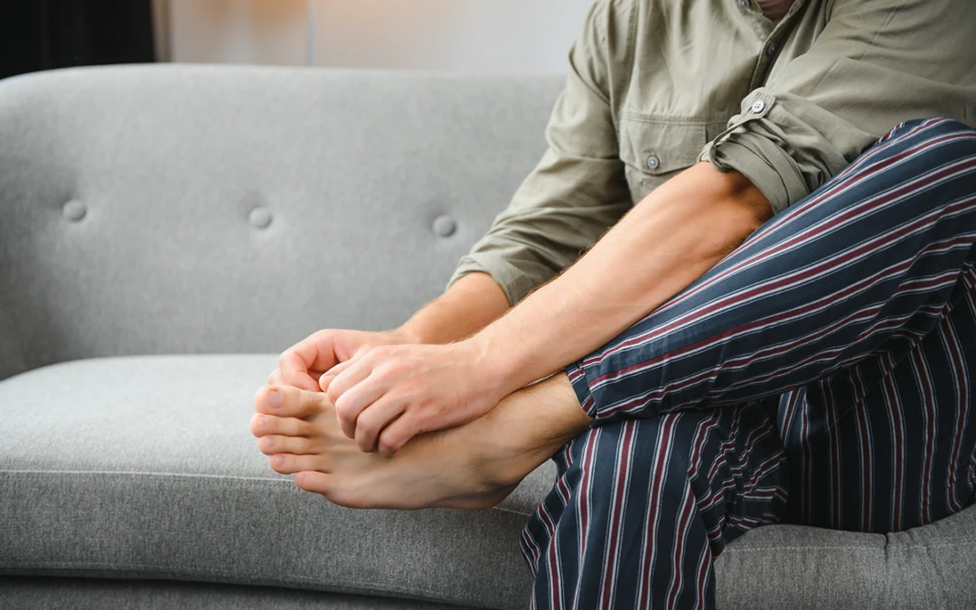 Symptoms to Watch for in Athlete’s Foot