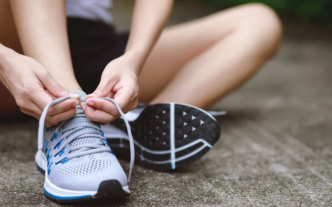 The Differences Between Walking & Running Shoes